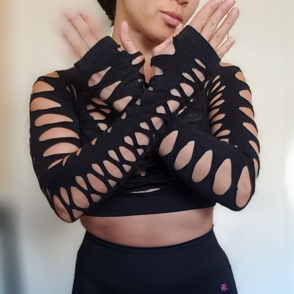 Fishnet Top - Picture 3 of 4